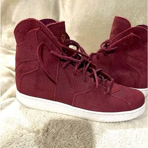 Men’s Westbrook Jordan’s size 10